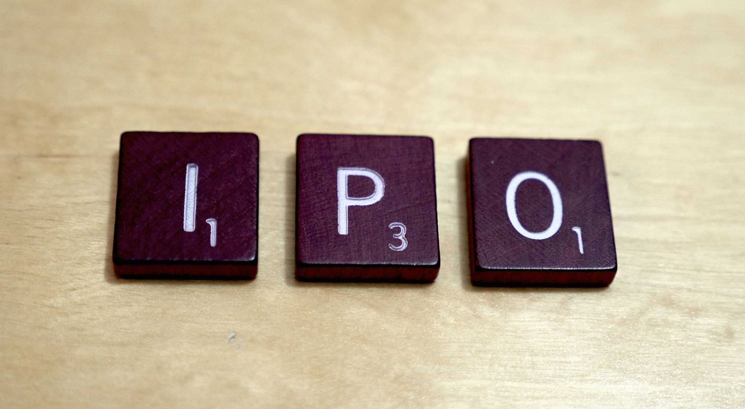 The IPO Series:  What's the difference between IPOs and Equity Crowdfunding?